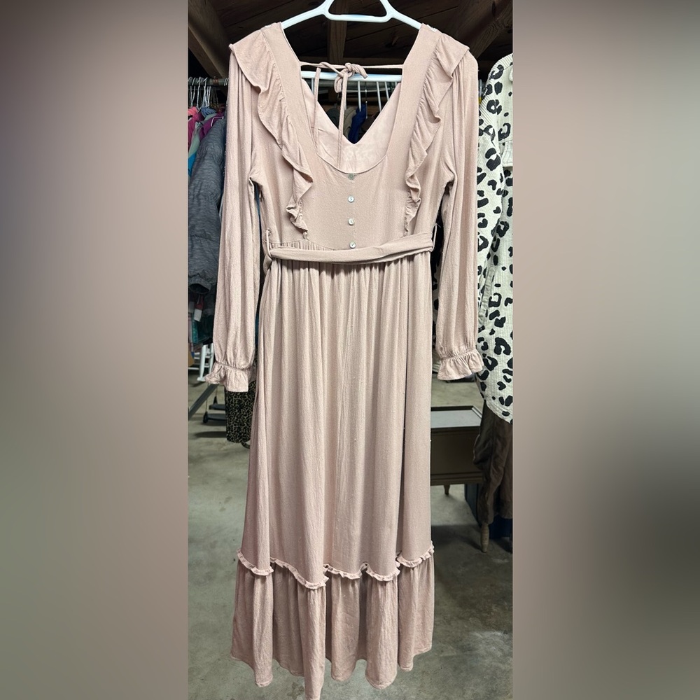 In Loom dress sz medium - Picture 2 of 3